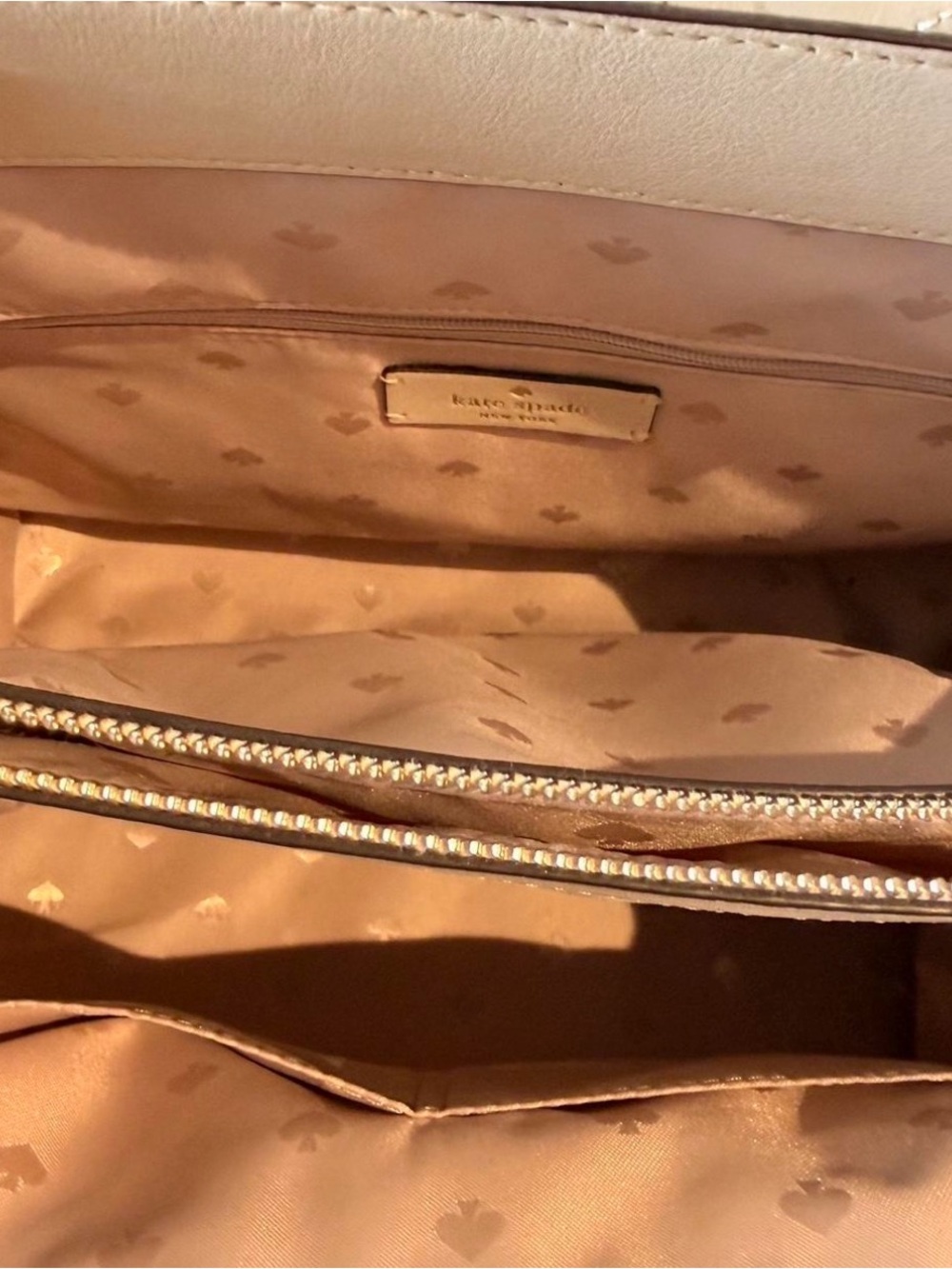 EUC KATE SPADE QUILTED TOTE - Picture 12 of 12